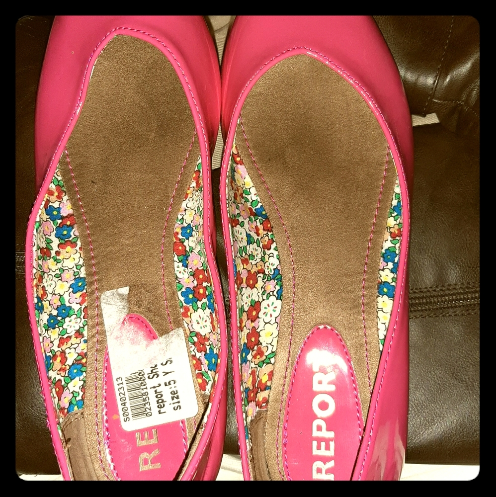 Girls Report Flats